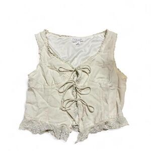 Kirious Women's White and Cream Vest